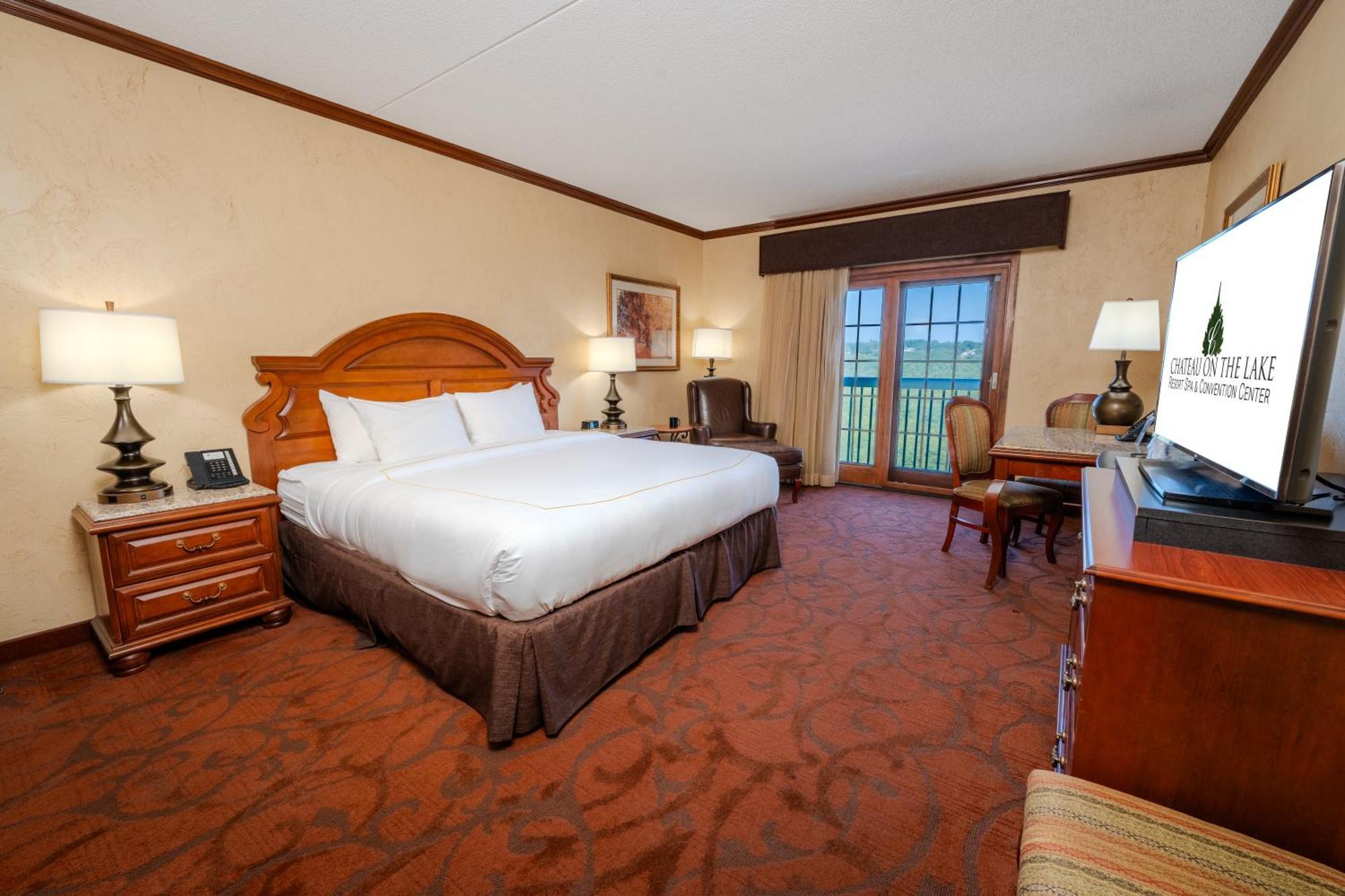 Deluxe King Room,1697913236:JPEG