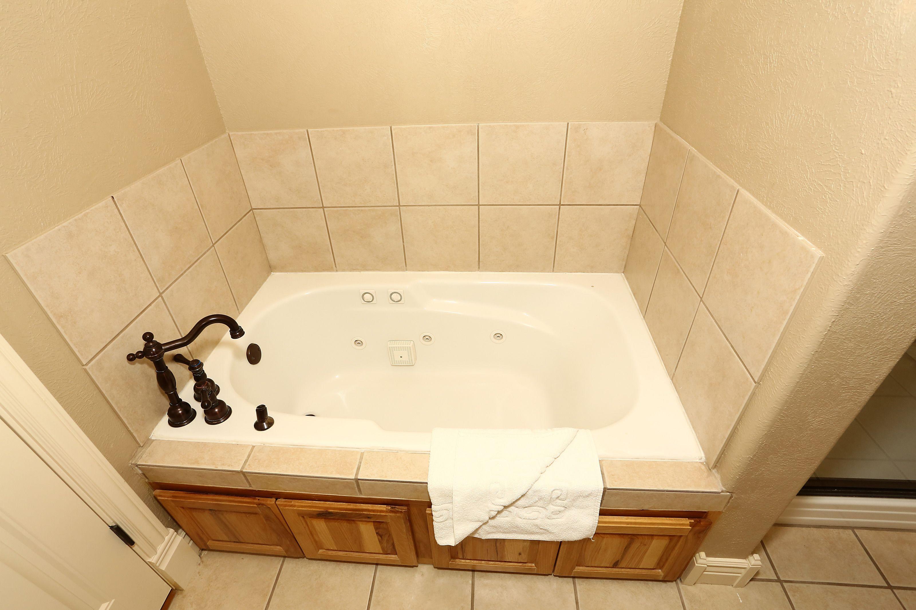 Deluxe Two-Bedroom Suite