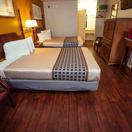 Branson King Resort & Suites-3